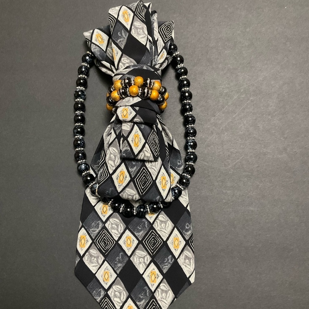 Handcrafted Necktie Necklace with Beaded Black and Gold Accent and Necklace - Picture 4 of 5